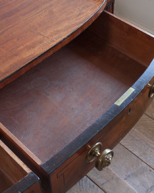 REGENCY MAHOGANY SIDE DRESSING TABLE - ADDITIONAL PHOTO 5
