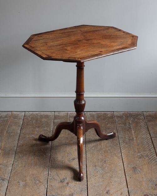 george iii mahogany octagonal lamp table - CATEGORY: ANTIQUE TABLES - DATED 19TH CENTURY