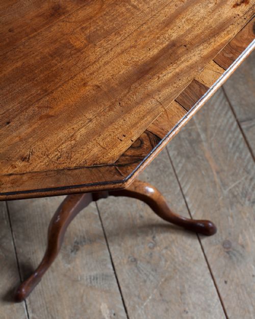 GEORGE III MAHOGANY OCTAGONAL LAMP TABLE - ADDITIONAL PHOTO 2