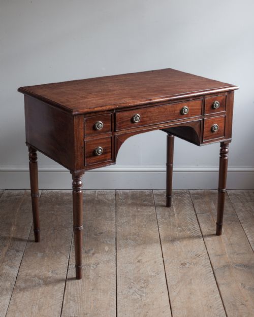 REGENCY MAHOGANY DRESSING TABLE - ADDITIONAL PHOTO 2