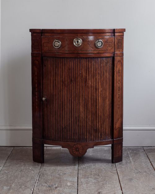 19TH CENTURY DUTCH FRUITWOOD BOWFRONT CORNER CUPBOARD - ADDITIONAL PHOTO 1