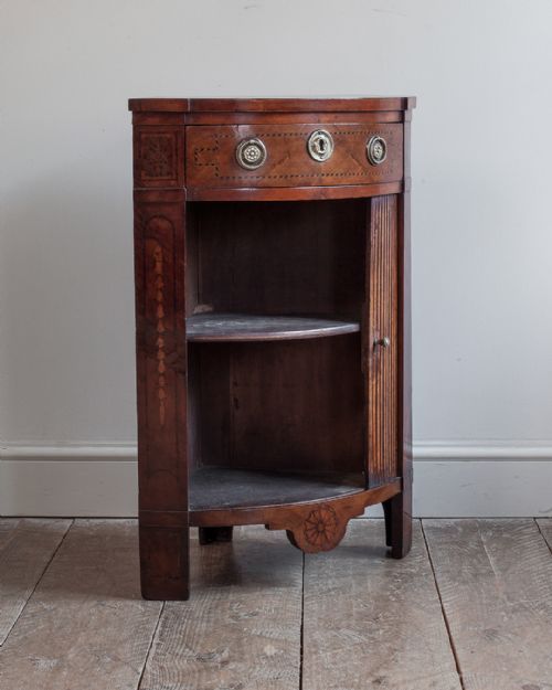 19TH CENTURY DUTCH FRUITWOOD BOWFRONT CORNER CUPBOARD - ADDITIONAL PHOTO 2