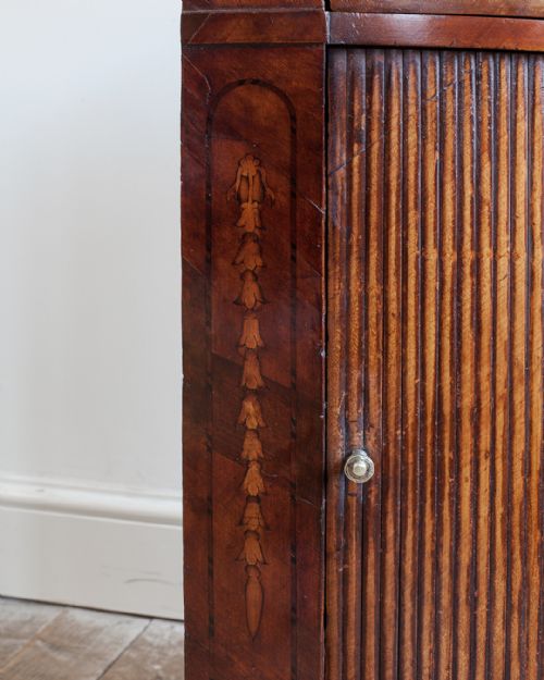 19TH CENTURY DUTCH FRUITWOOD BOWFRONT CORNER CUPBOARD - ADDITIONAL PHOTO 10