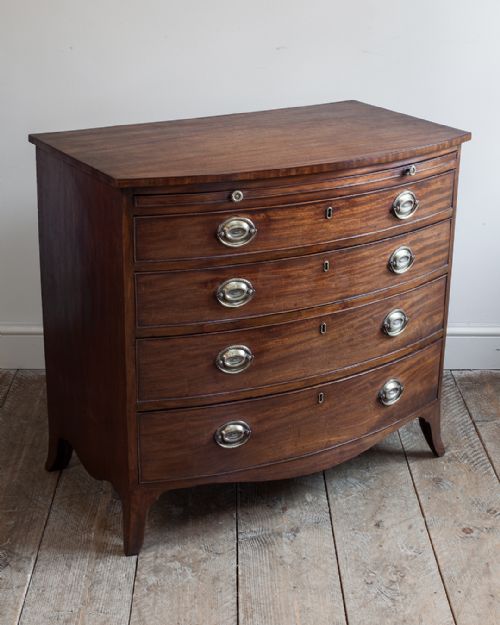 GEORGE IV MAHOGANY BOWFRONT CHEST OF DRAWERS - ADDITIONAL PHOTO 2