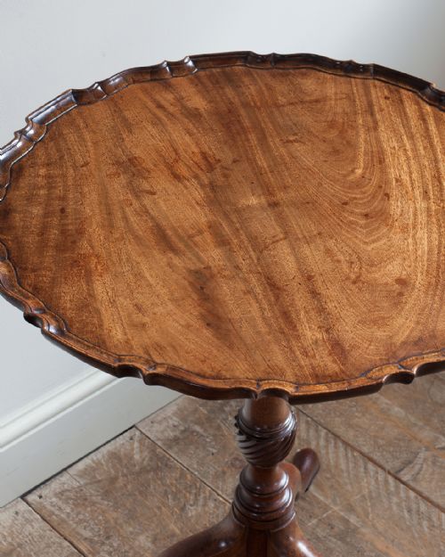 GEORGE III MAHOGANY PIE CRUST TRIPOD TABLE - ADDITIONAL PHOTO 3