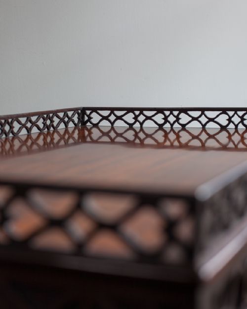 CHIPPENDALE PERIOD MAHOGANY SILVER TABLE - ADDITIONAL PHOTO 4