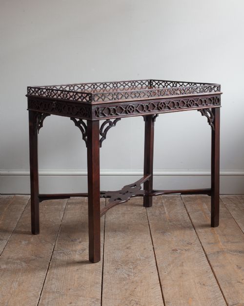 CHIPPENDALE PERIOD MAHOGANY SILVER TABLE - ADDITIONAL PHOTO 7