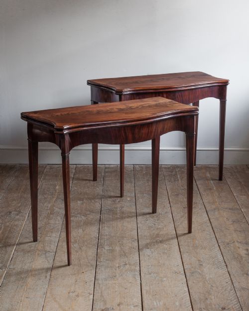 PAIR OF FINE QUALITY GEORGE III MAHOGANY SERPENTINE TEA TABLES