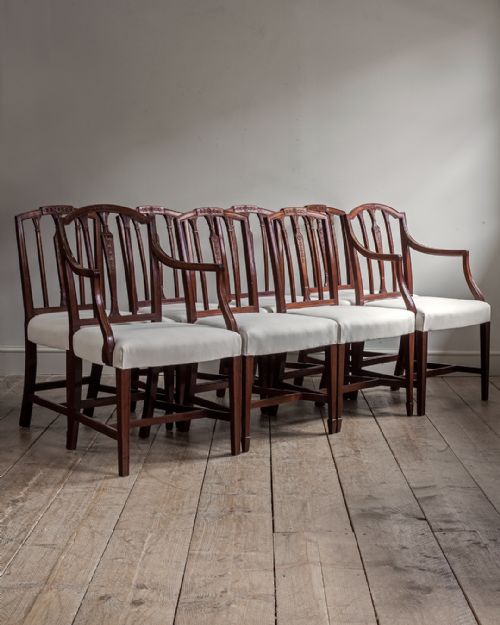 SET OF 8 GEORGIAN DINING CHAIRS