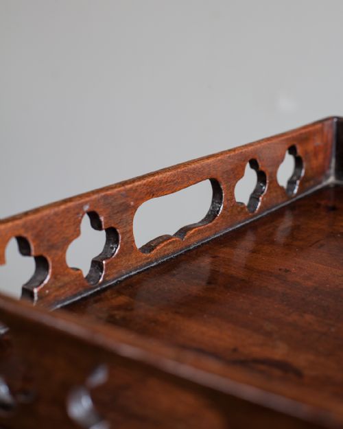 GEORGIAN MAHOGANY NIGHTSTAND - ADDITIONAL PHOTO 6
