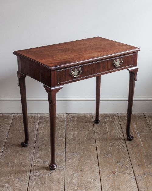 GEORGE III MAHOGANY SIDE TABLE - ADDITIONAL PHOTO 1