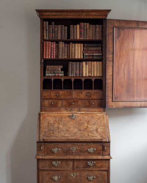 GEORGE I WALNUT BUREAU BOOKCASE - ADDITIONAL PHOTO 2