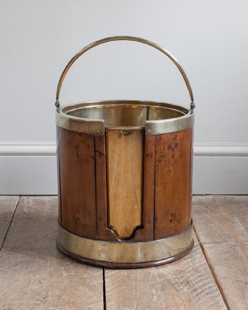 GEORGIAN MAHOGANY PLATE BUCKET