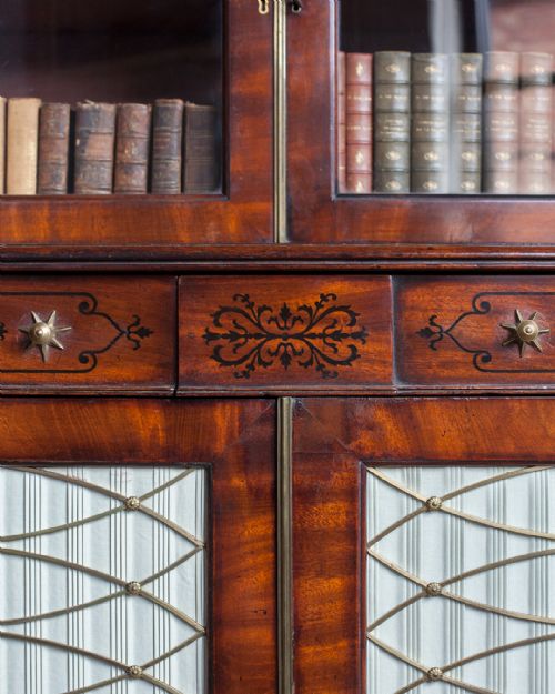 REGENCY MAHOGANY BOOKCASE CABINET - ADDITIONAL PHOTO 3
