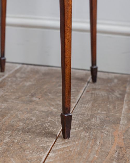 GEORGE III MAHOGANY URN STAND - ADDITIONAL PHOTO 4