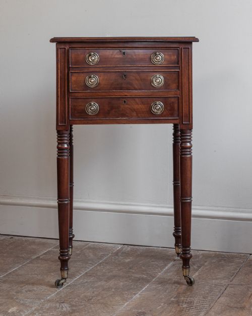 REGENCY MAHOGANY WORK TABLE - ADDITIONAL PHOTO 1