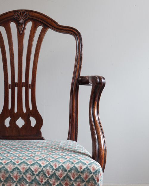 HEPPLEWHITE PERIOD MAHOGANY ARM CHAIR - ADDITIONAL PHOTO 6