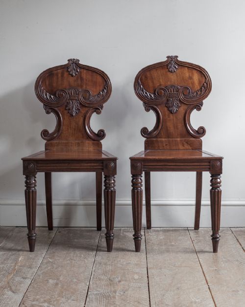 ATTRACTIVE PAIR OF REGENCY MAHOGANY HALL CHAIRS - ADDITIONAL PHOTO 3