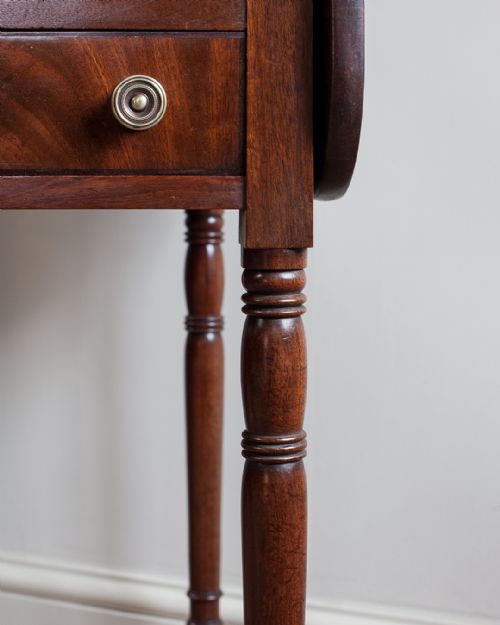 REGENCY MAHOGANY WORK TABLE - ADDITIONAL PHOTO 3
