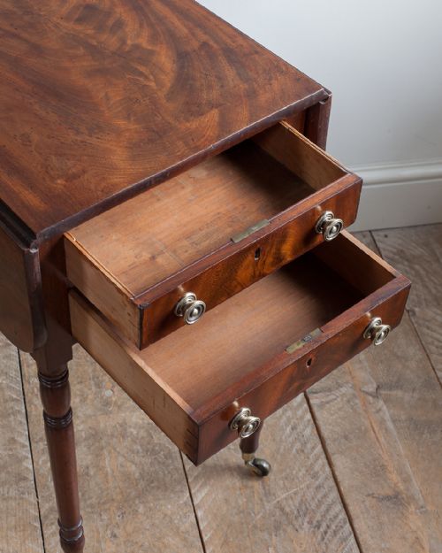 REGENCY MAHOGANY WORK TABLE - ADDITIONAL PHOTO 5
