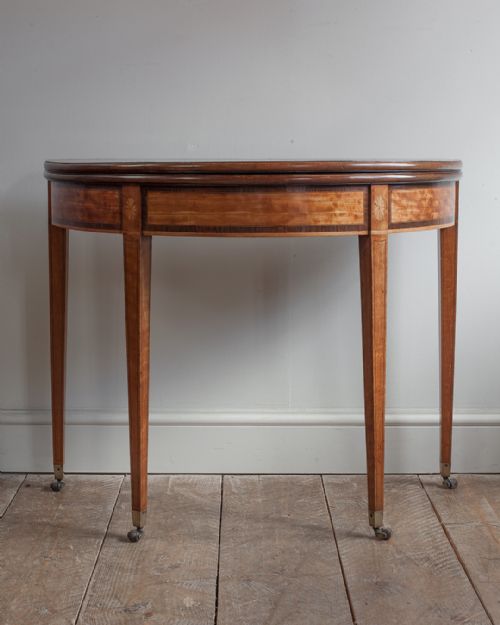 STUNNING GEORGE III SATINWOOD CARD TABLE - ADDITIONAL PHOTO 2