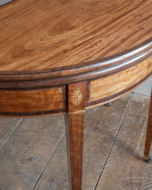 STUNNING GEORGE III SATINWOOD CARD TABLE - ADDITIONAL PHOTO 5
