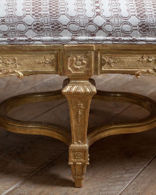 SUPERB EARLY 19TH CENTURY LOUIS XIV STYLE GILTWOOD STOOL - ADDITIONAL PHOTO 5