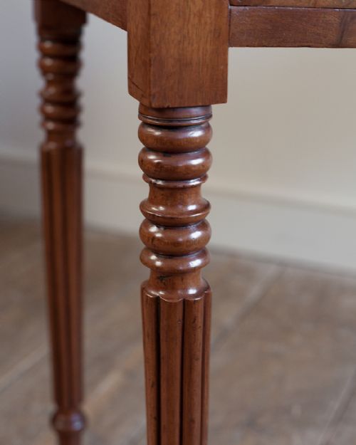 19TH CENTURY MAHOGANY DRESSING TABLE - ADDITIONAL PHOTO 7
