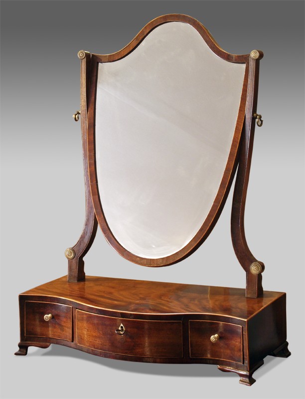 Georgian mahogany toilet mirror