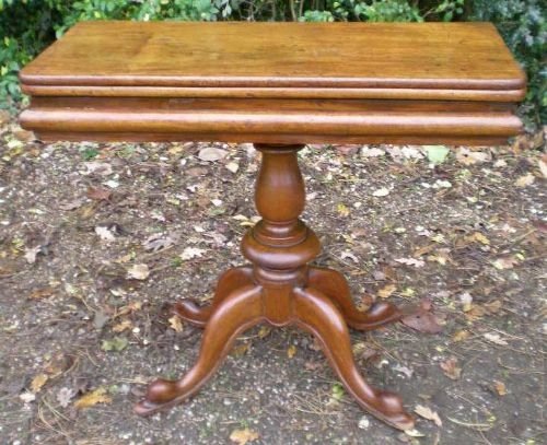 Victorian Mahogany Tea Table