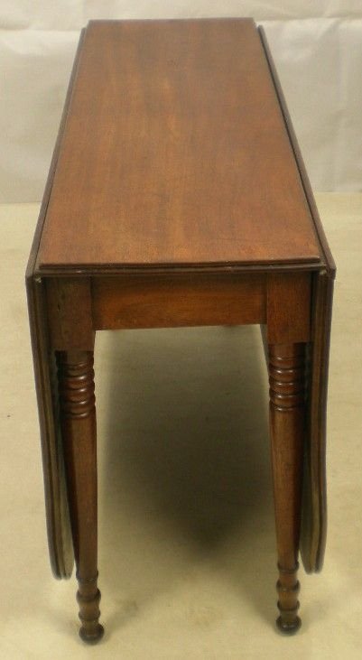 Georgian Mahogany Dropleaf Dining Table