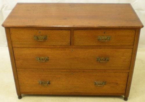 Victorian Mahogany Chest of Drawers