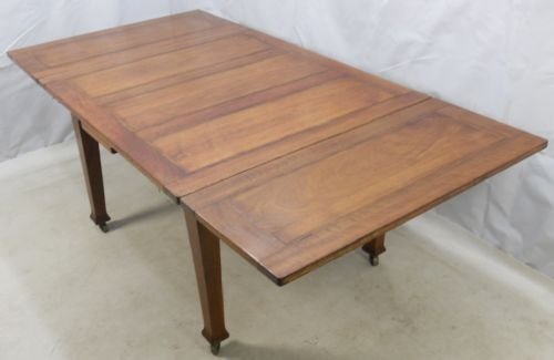 Mahogany Drawleaf Dining Table to Seat Ten