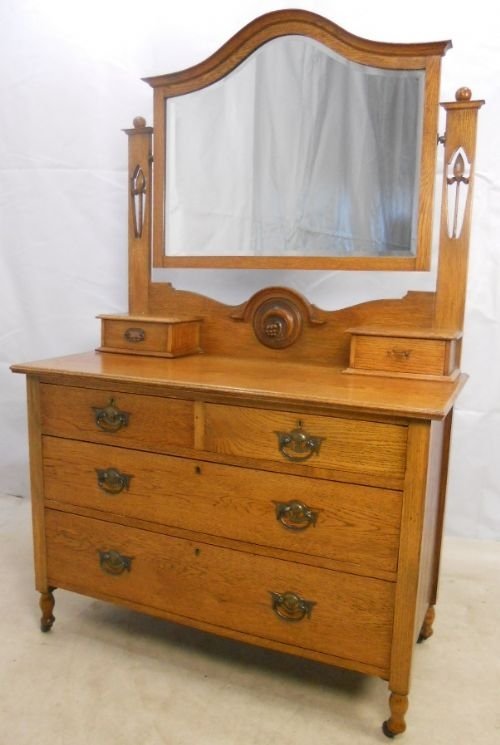 Art Nouveau Quality Oak Dressing Chest