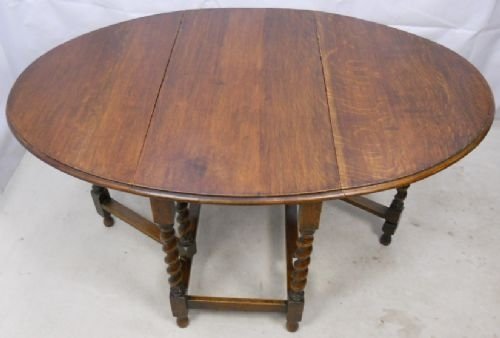 Large Oval Oak Gateleg Dining Table to Seat Six