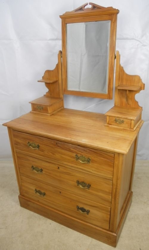 Edwardian Satin Walnut Dressing Chest