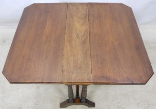 Edwardian Walnut Dropleaf Coffee Table