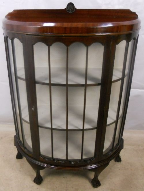 Chippendale Style Bowfront Mahogany Display Cabinet