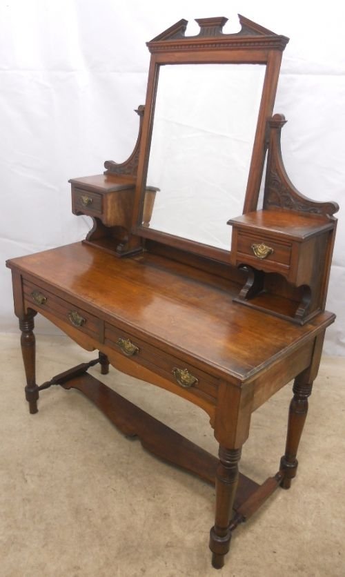 fig 1. Victorian Mahogany Dressing Table