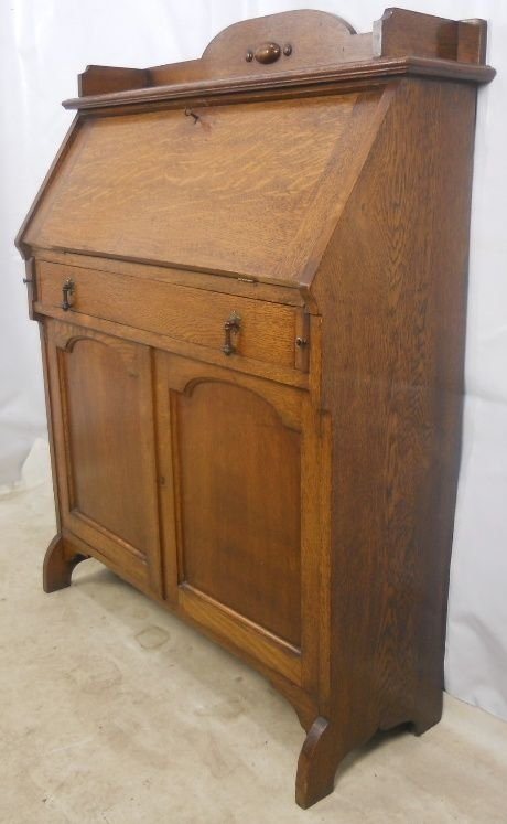 Arts & Craft Period Oak Bureau Cabinet