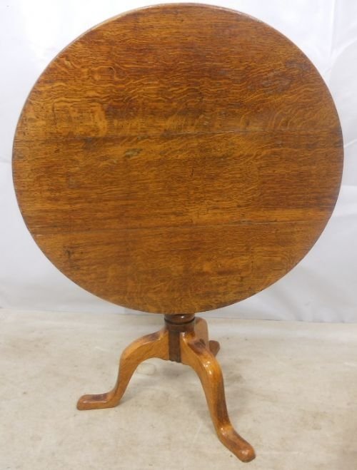 Oak Tilt-top Tripod Table