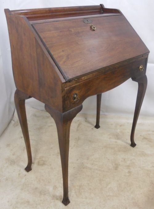 Ladies Mahogany Writing Bureau