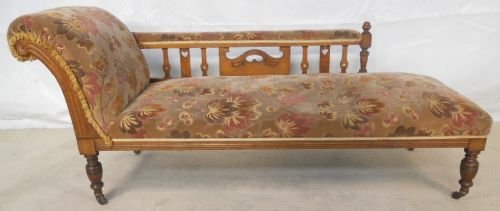 Arts & Craft Period Oak Chaise Longue Settee
