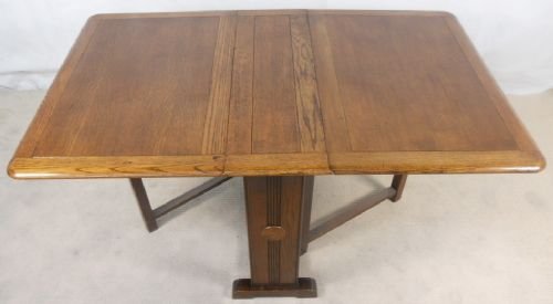 Oak Dropleaf Dining Table