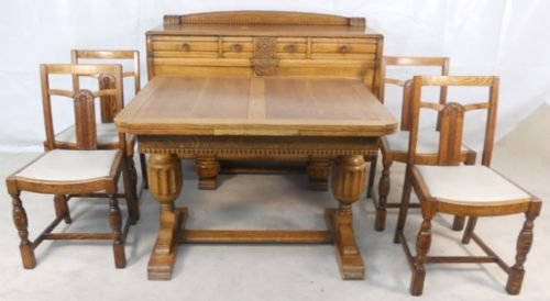 Attractive Light Oak Dining Room Group