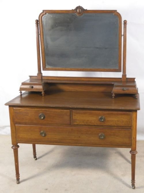 Edwardian Oak Dressing Table