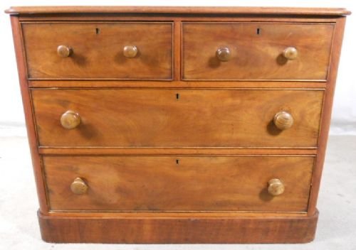 Victorian Mahogany Chest of Drawers