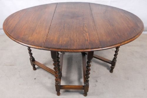Large Oak Gateleg Dining Table to Seat Six