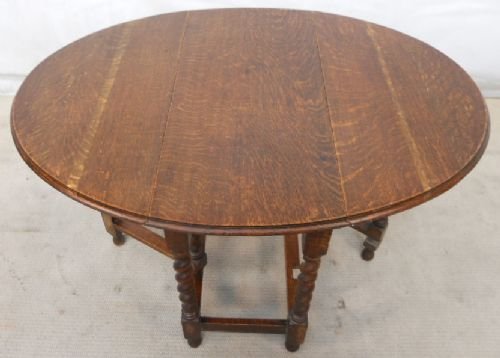 Oval Oak Gateleg Dining Table to Seat Four
