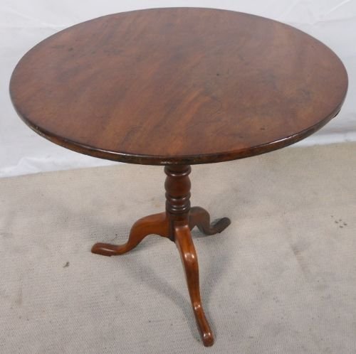 Georgian Mahogany Tripod Table